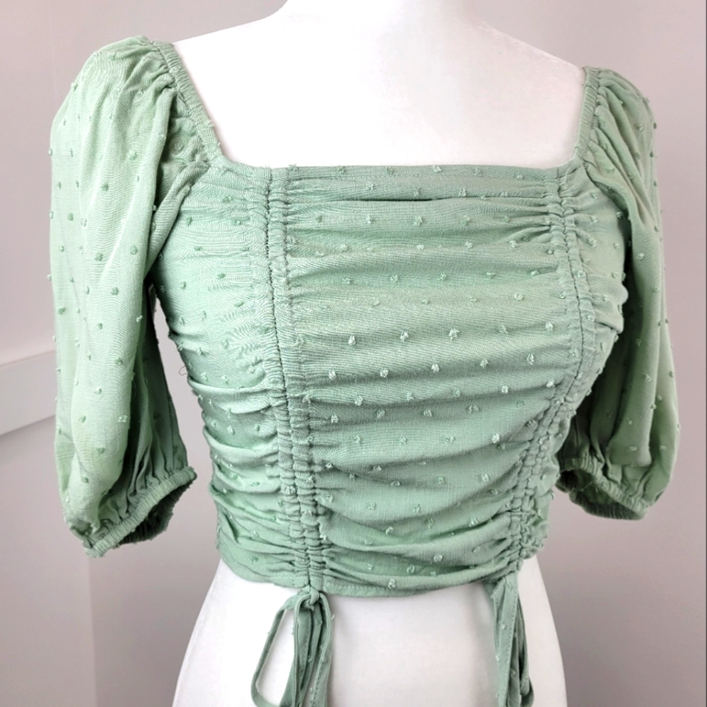 Vylette Green Ruched Puff sleeve cropped top Small